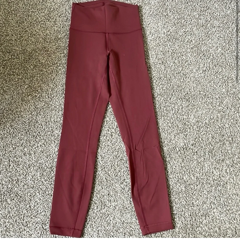 Lululemon Wunder Train leggings - Picture 4 of 4